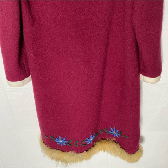 Vintage Kelsey Trail Burgundy Wool Embroidered Zip Front Parka W Fur Trim M - Picture 12 of 16